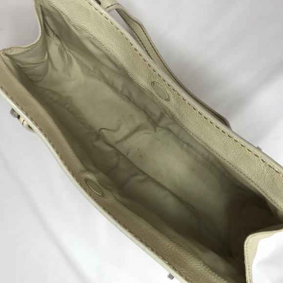 TOD'S Handbag Cream Pebbled Leather Shoulder Bag - Picture 7 of 8